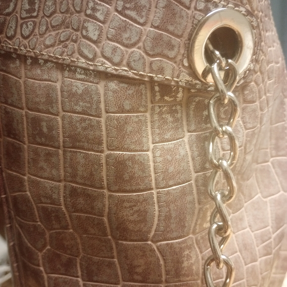 Nine West Dome Shoulder/ Tote Bag - Picture 4 of 12